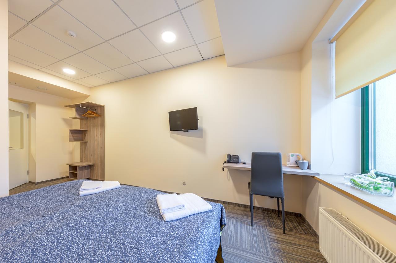 Hotel Simple Plus Вилнюс Екстериор снимка