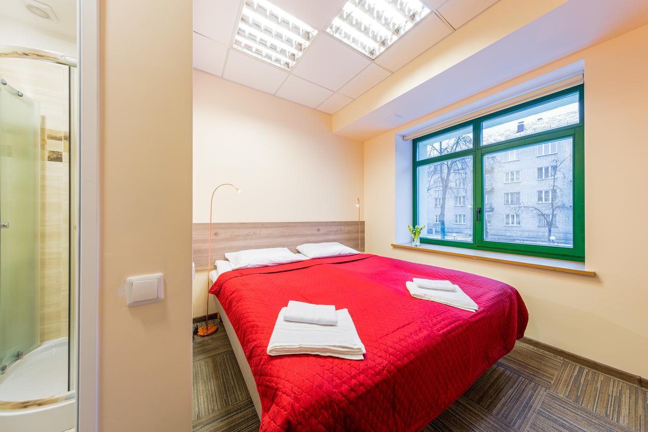 Hotel Simple Plus Вилнюс Екстериор снимка