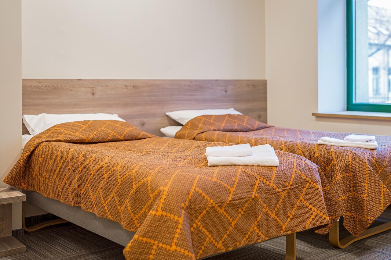 Hotel Simple Plus Вилнюс Екстериор снимка