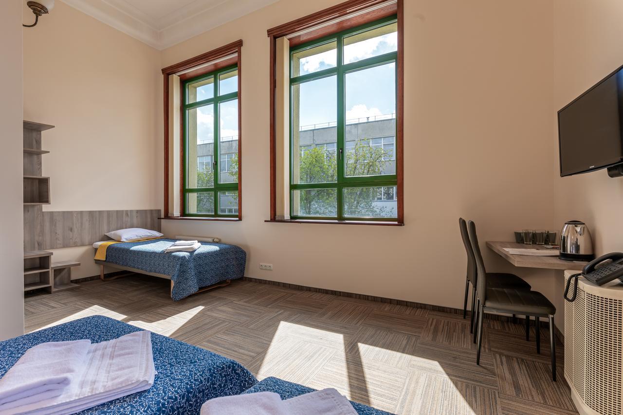 Hotel Simple Plus Вилнюс Екстериор снимка