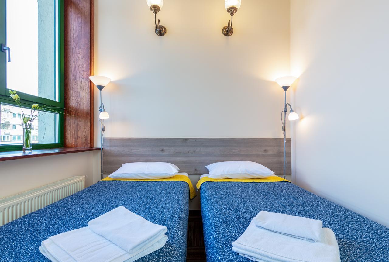Hotel Simple Plus Вилнюс Екстериор снимка