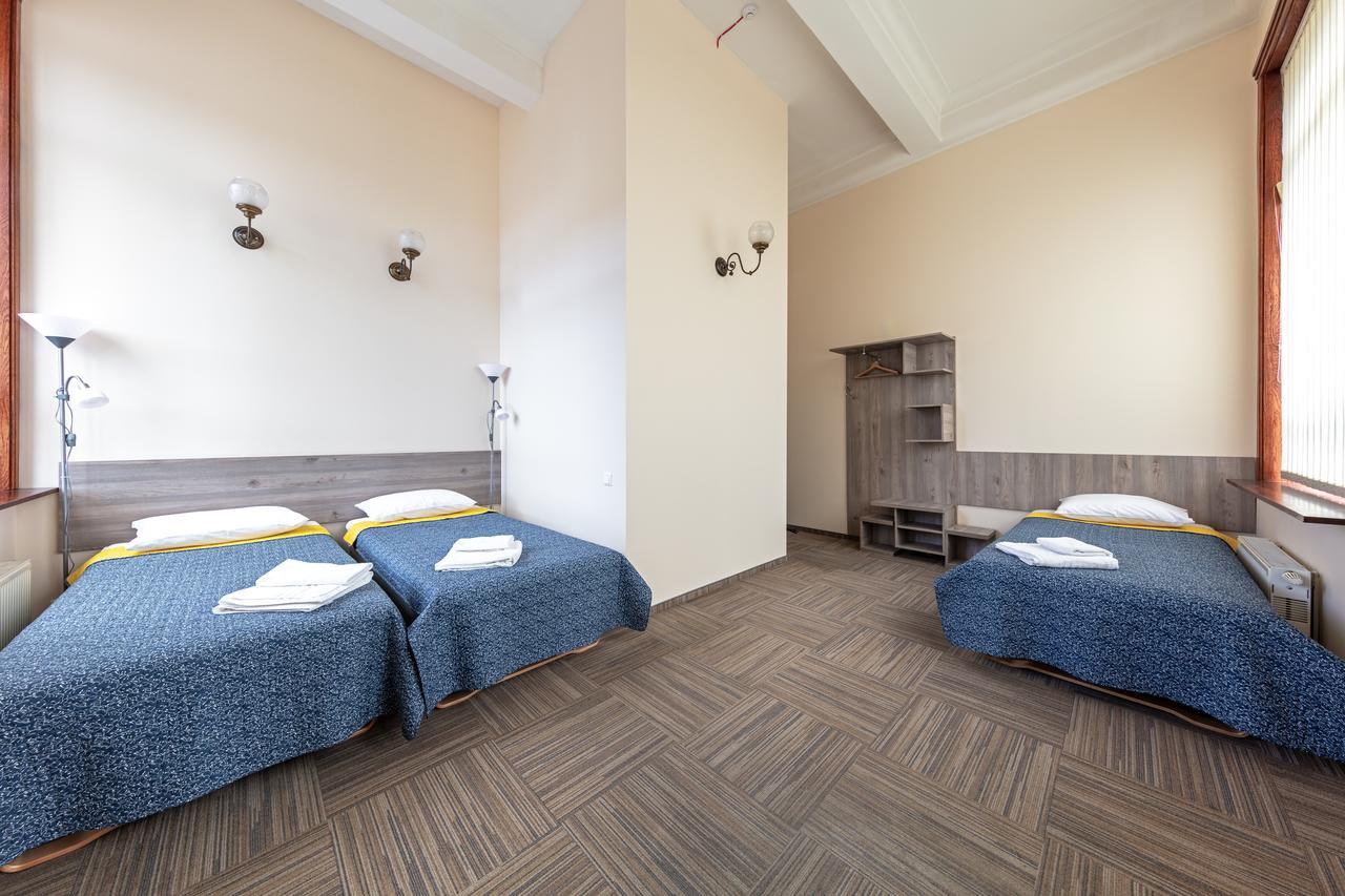 Hotel Simple Plus Вилнюс Екстериор снимка